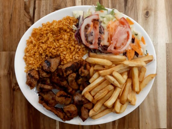 Assiette brochette de dinde